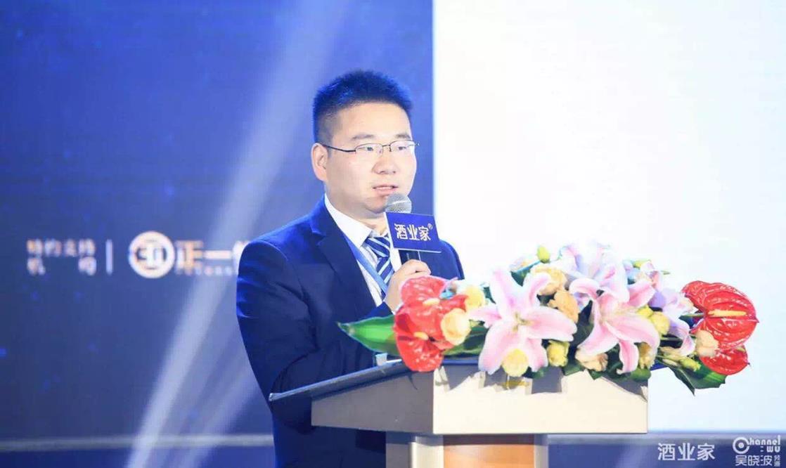 5FA1A4822FA8BD98D71146D4E6155669